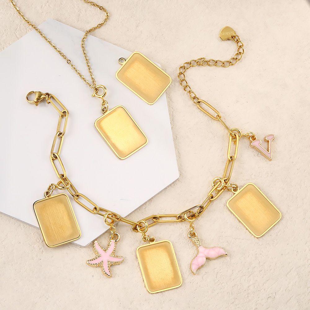 Customized Photo Letter Flag P - Men Accessories Chain And Bracelet ulasan dan harga